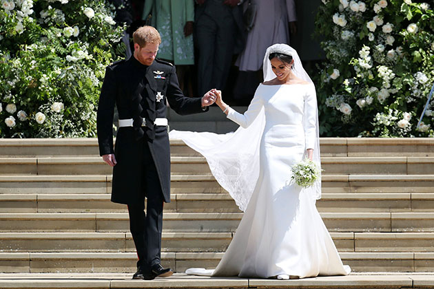 Kate Middleton S Wedding Dress A Closer Look At The Alexander