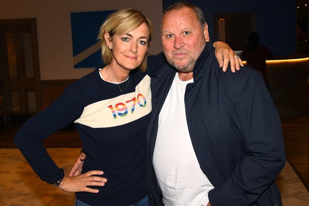 jane moore praised body positive bikini post