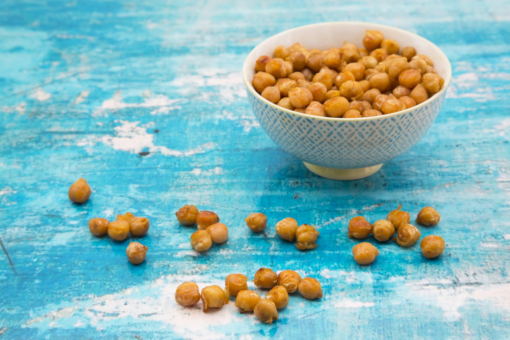 mood-boosting foods: chickpeas