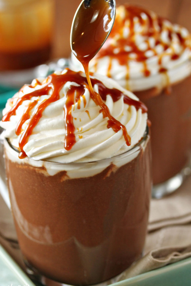 10 Mouth Watering Ways To Pimp Up Your Hot Chocolate