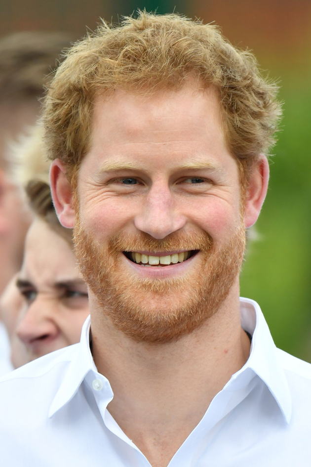 An old magazine cover reveals Prince Harry lookalike ...