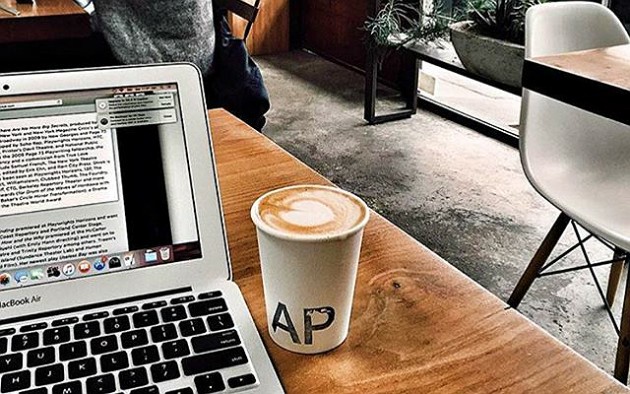 @Coffeeshopsandlaptops