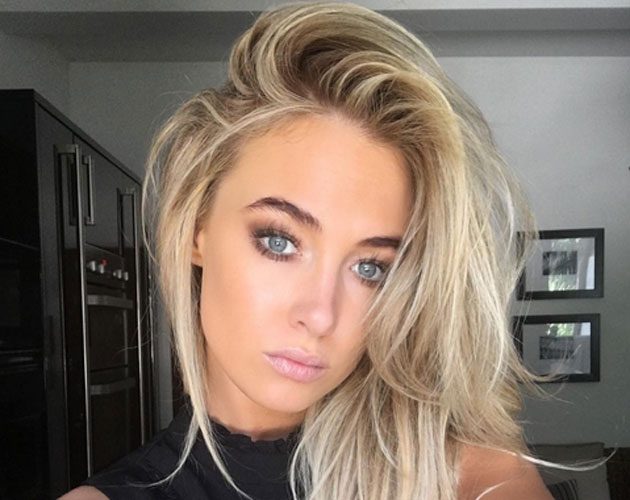 Nicola Hughes bikini