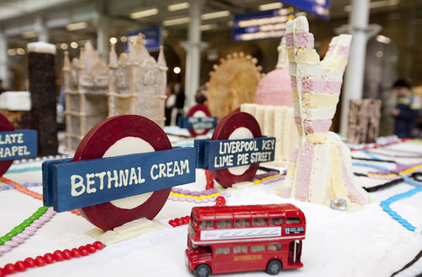 Tube map cake
