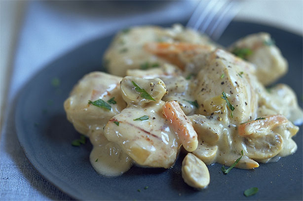 Chicken in white wine sauce