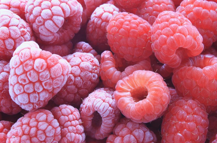 how to keep cool frozen fruit