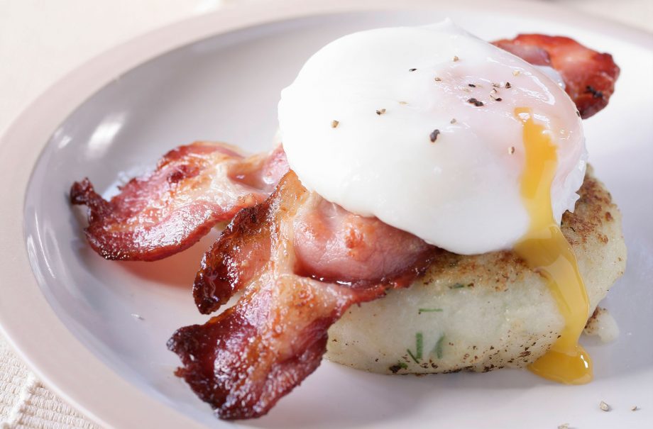 Egg and bacon potato cake