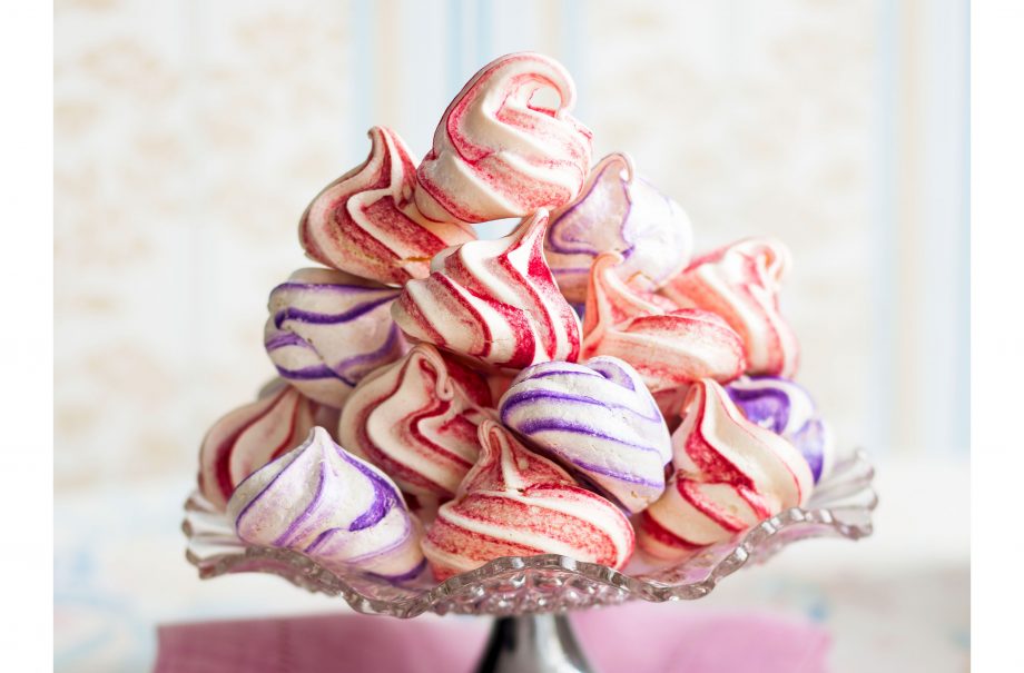 Rose and lavender meringues