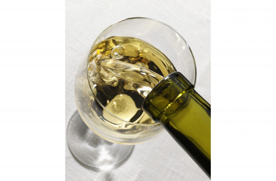 Dry white wine