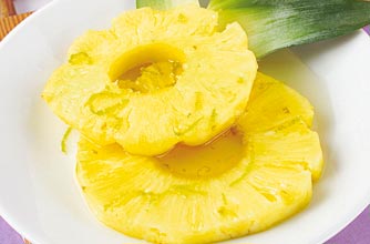 poached pineapple