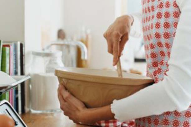How to start a cake business