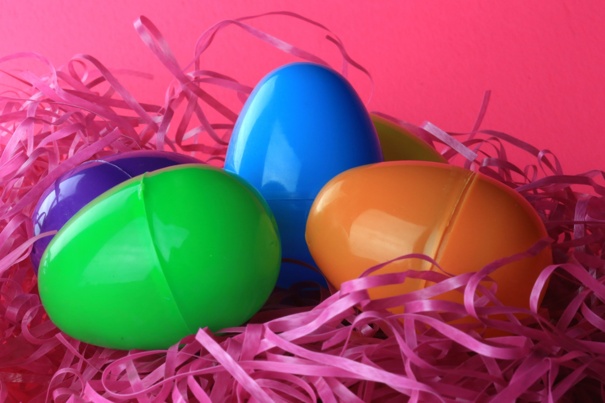 easter activities and games: pass the egg