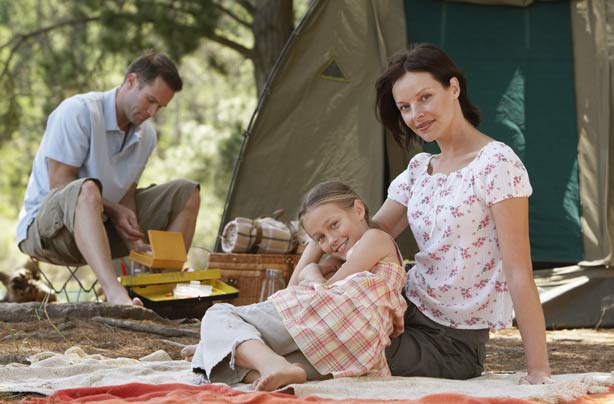 Cheap holidays: save money and go camping!