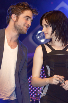 Robert Pattinson and Kristen Stewart
