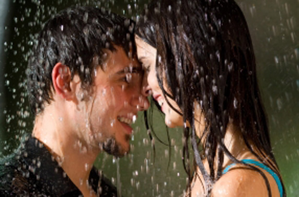 Kiss in the rain