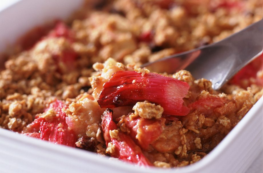 Roast Rhubarb and Apple Crumble