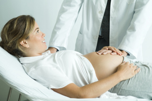 Monitor your bump woman pregnant consultation examination