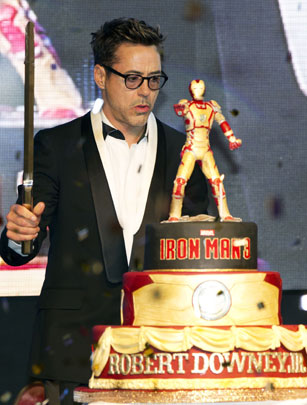 Celebrity birthday cakes