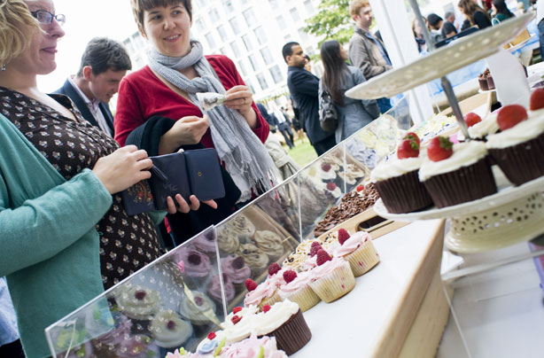 How to plan a bake sale