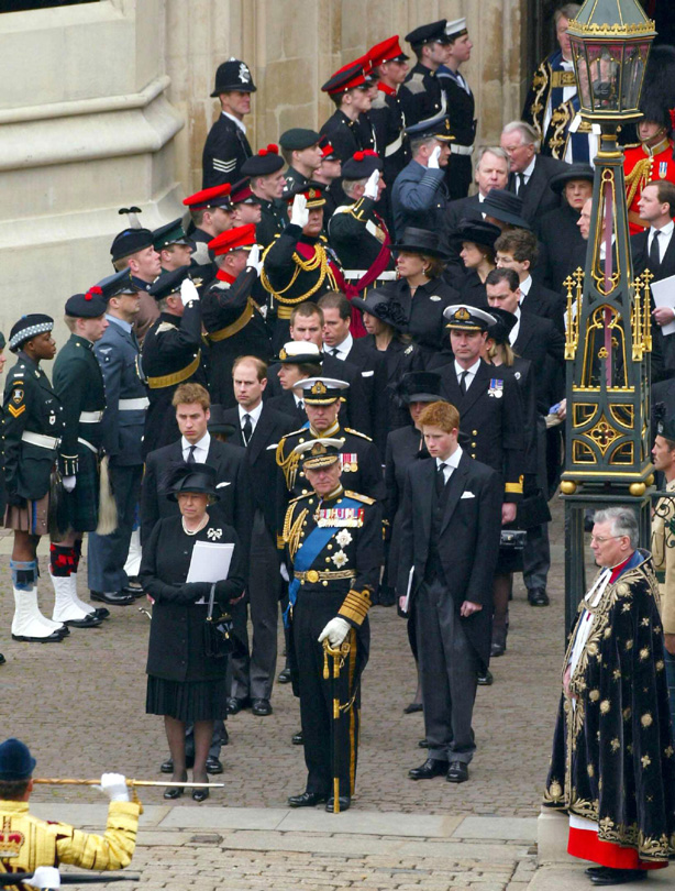 The Queen: 2002