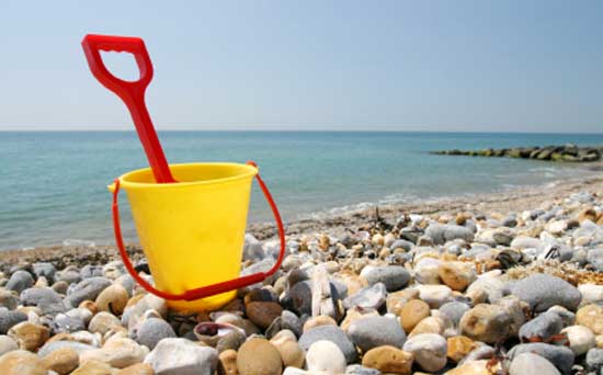 Money saving tips for mums: Head to the beach