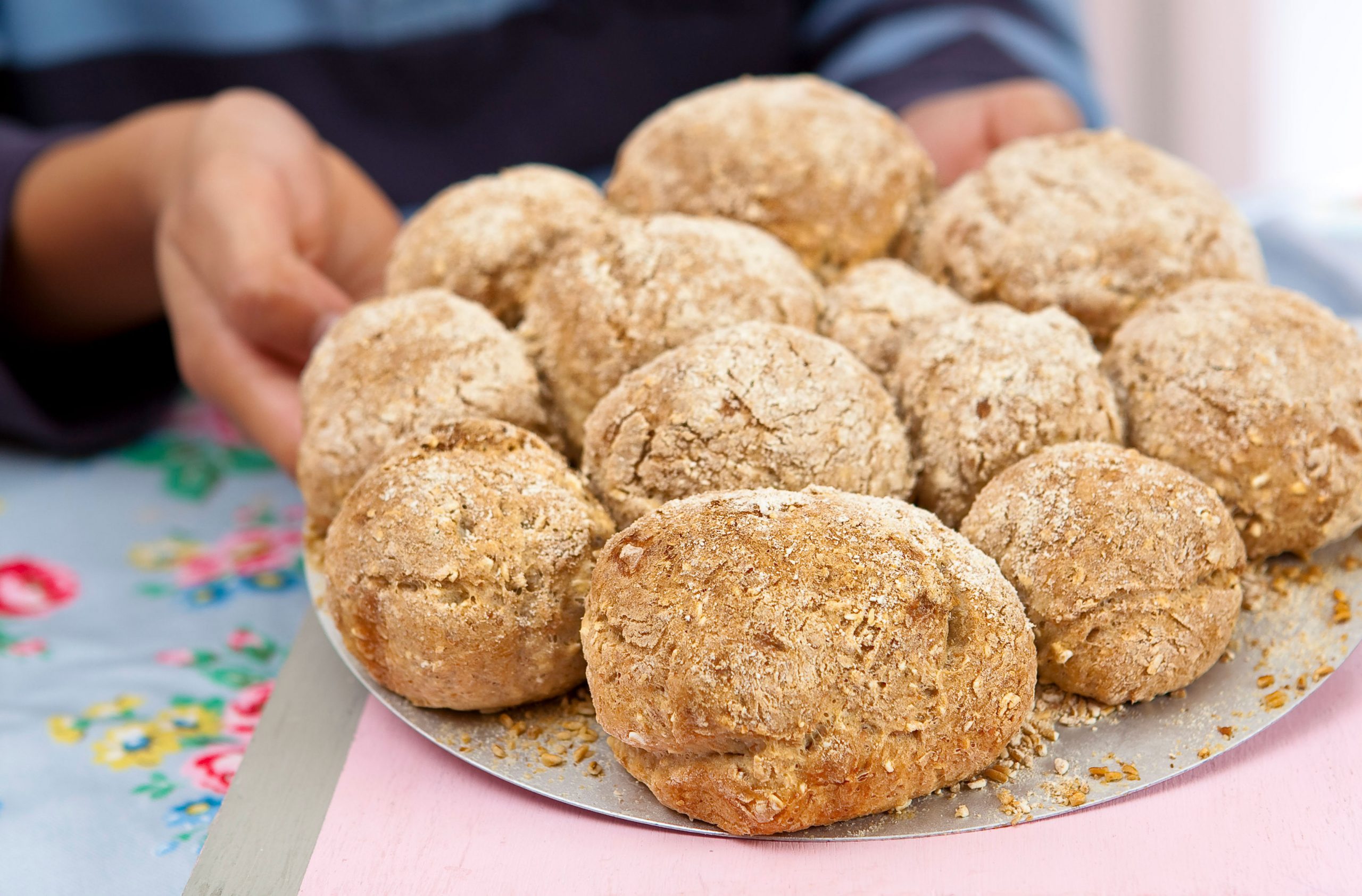 How to make soft brown rolls