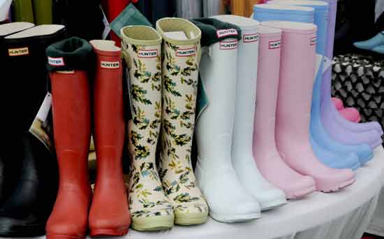 Money-saving tips for mums: Go for a rain walk