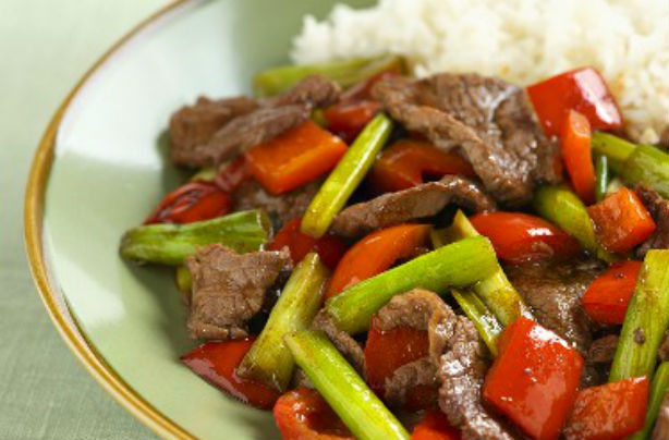 Sweet Beef Stir Fry With Spring Onions And Pepper Dinner Recipes Goodtoknow