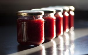 How to sterilise jars and bottles