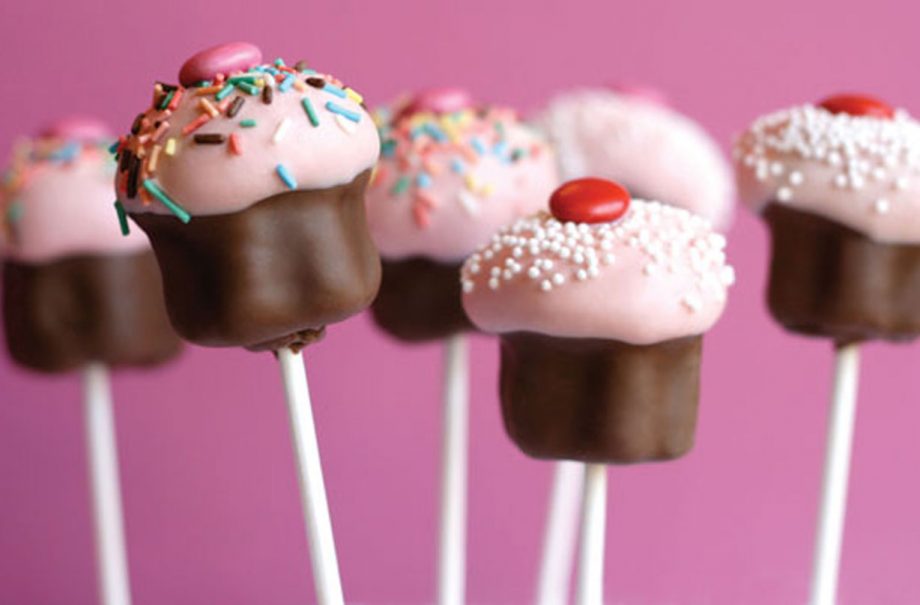 Cupcake cake pops
