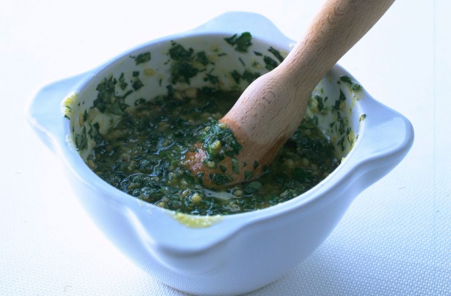 How to freeze pesto