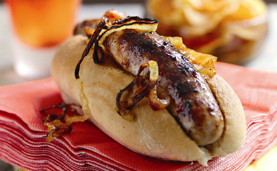 Hot dogs with chilli jam