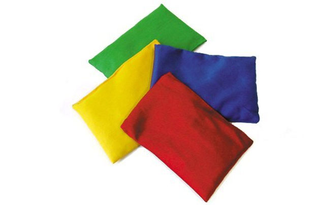 50 outdoor toys for summer: Bean bag set of 4
