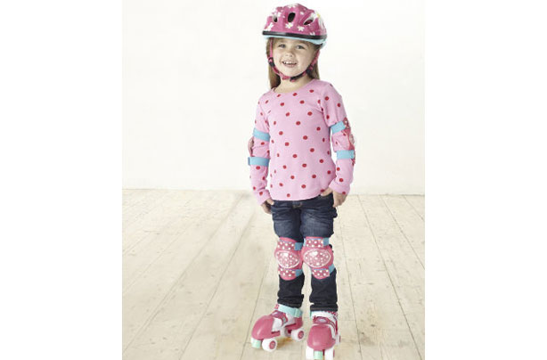 50 outdoor toys for Summer: Toddler Skates