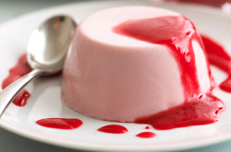 Raspberry panna cotta