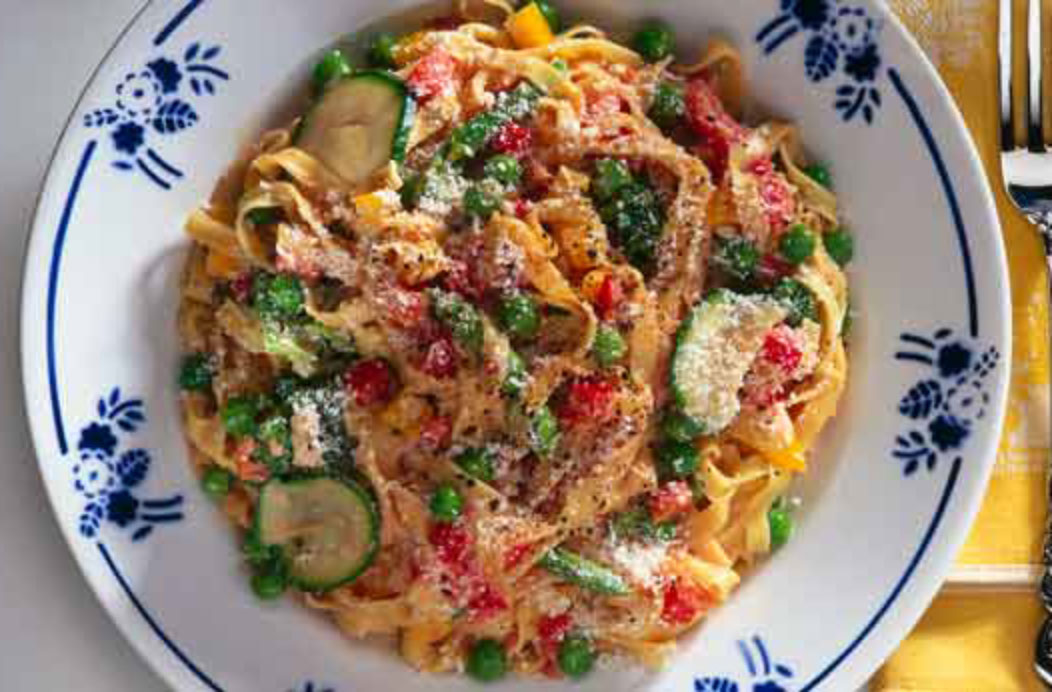 Courgette And Pesto Pasta Italian Recipes GoodtoKnow