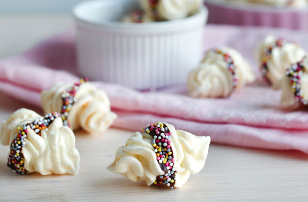 Mini meringues