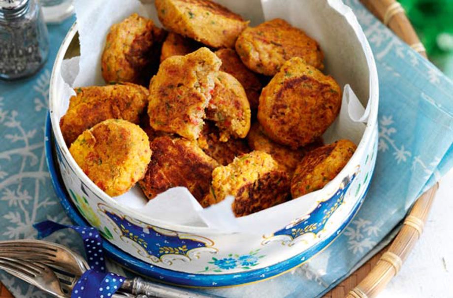 Roasted red pepper and chive falafels