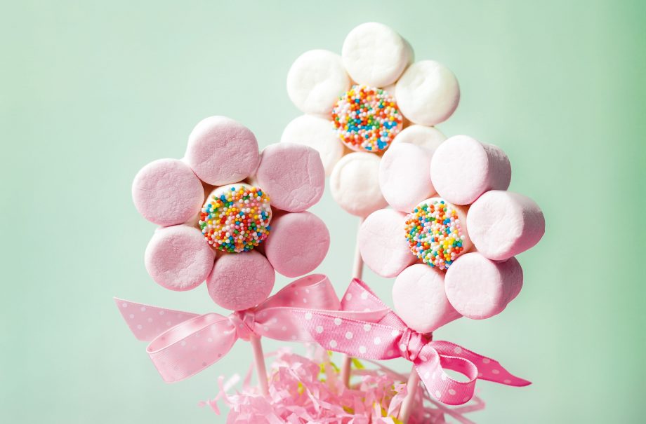 Marshmallow flowers