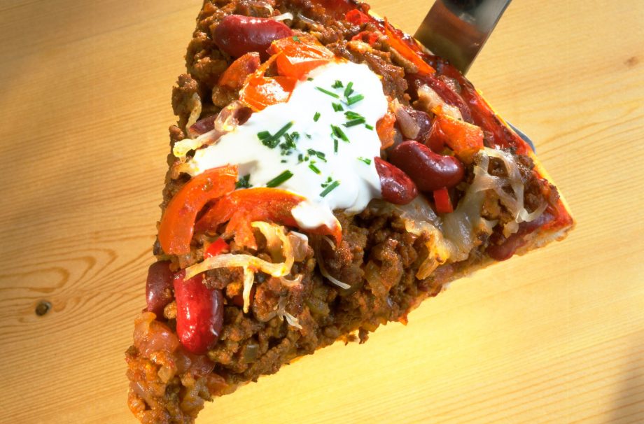 Tesco Deep Crust Chilli Beef Pizza: 8/10