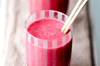 Pomegranate, raspberry and banana smoothie
