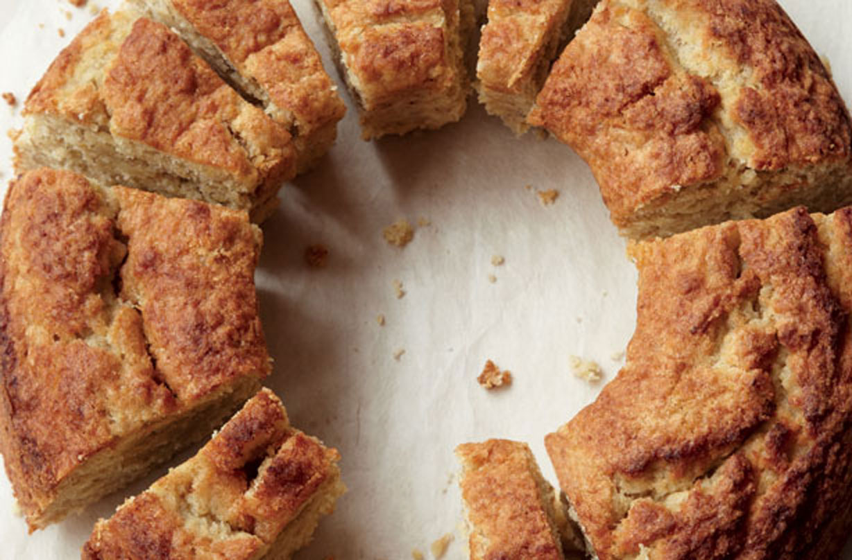 Gluten-free and sugar free banana cake