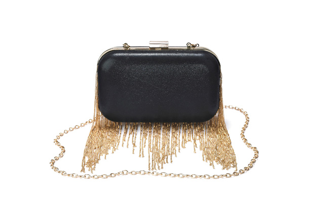 Chain Detail Clutch, £35