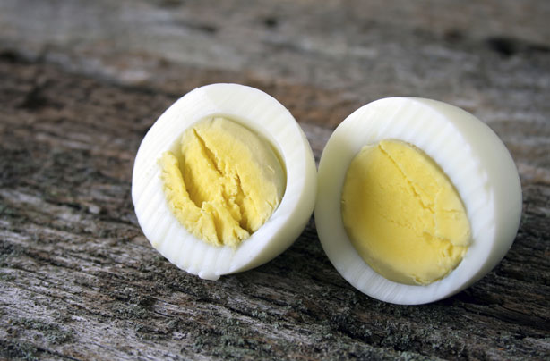 Healthy snacks: Hard boiled egg