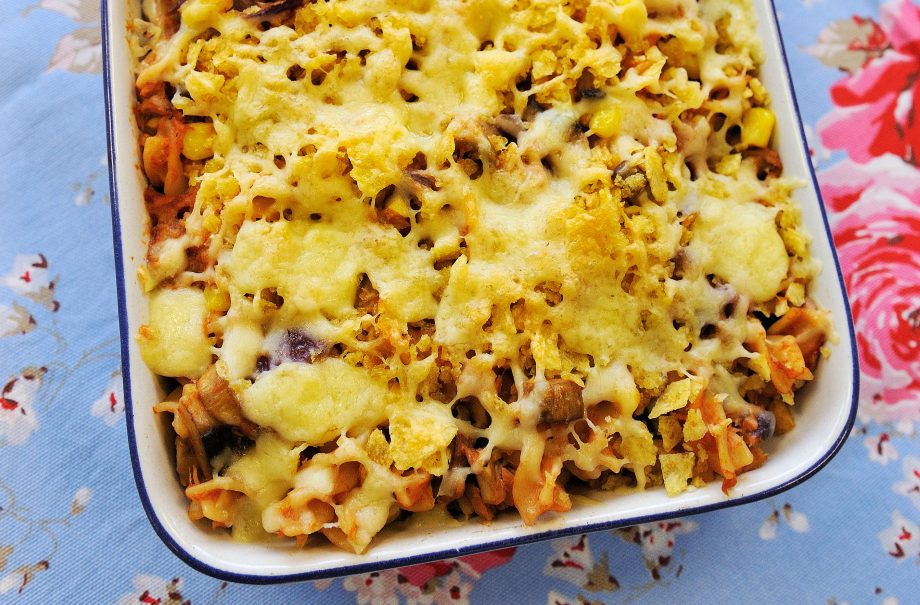Tuna pasta bake