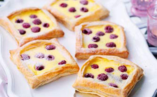 Raspberry and custard tarts