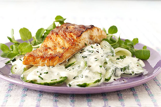 Salmon with Cucumbers and Cream