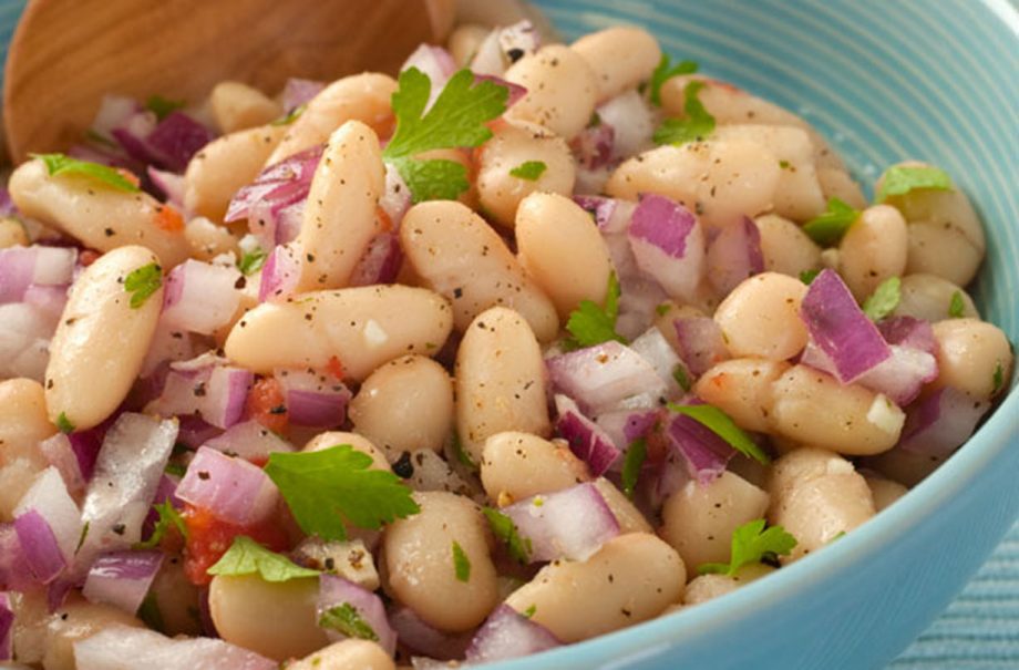 Summer white bean salad