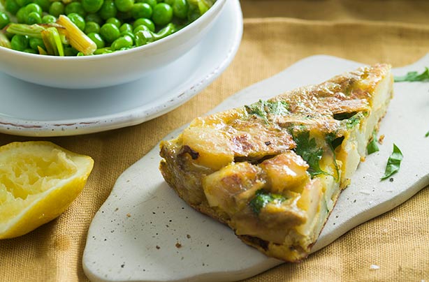 Spanish tortilla with artichokes