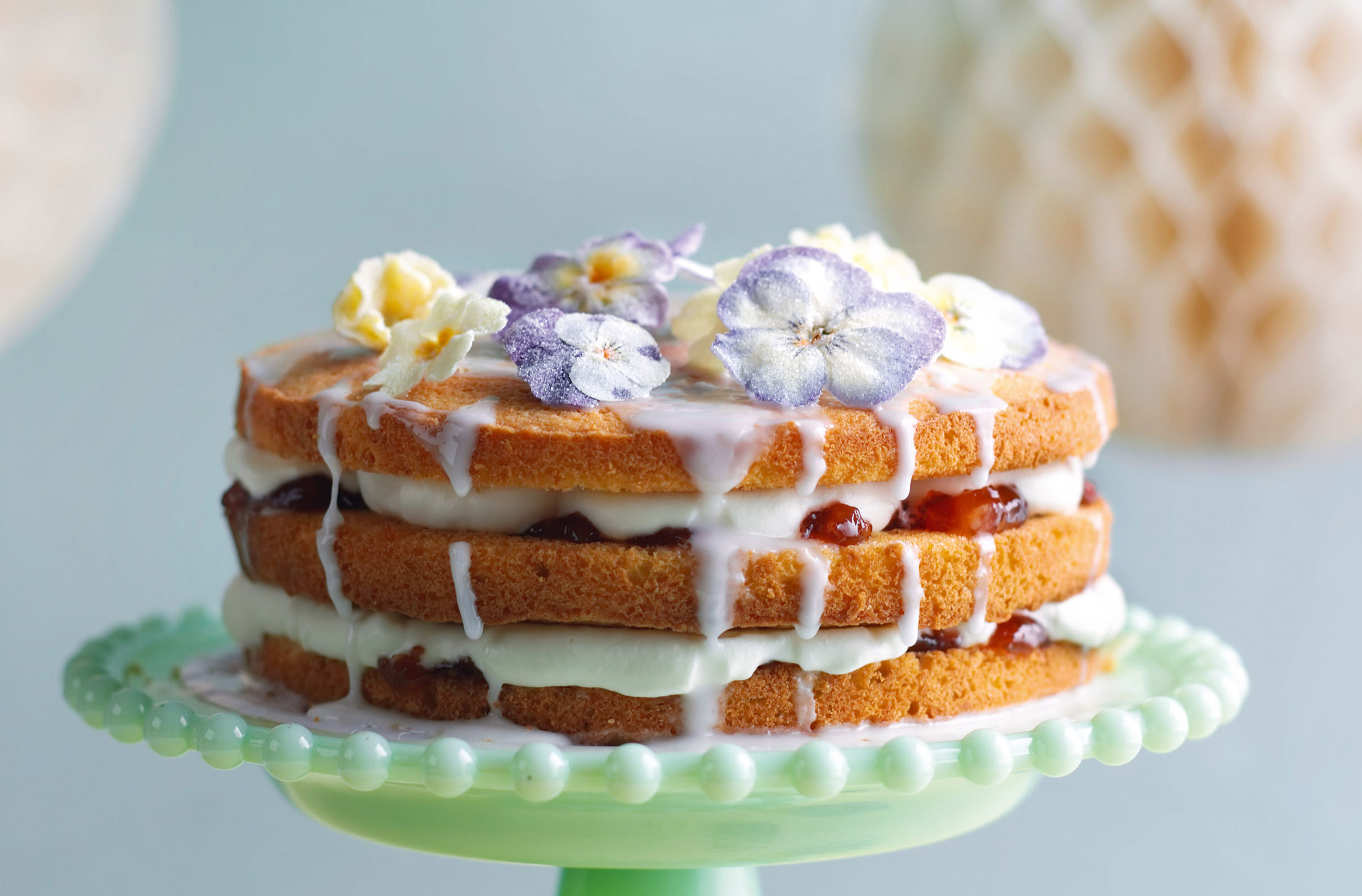 Elderflower drizzle cake